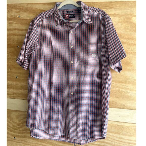 Chaps Easy Care Mens Button Up Short Sleeve Shirt Size Large Red Blue - Picture 1 of 3